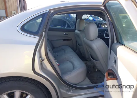 2007 Buick Lacrosse Cxl z USA, uszkodzony, nr VIN 2G4WD552571240919